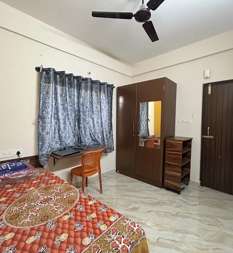 pg in bangalore, paying guest in bangalore, pgs in bangalore, pg near bangalore, luxury pg in bangalore, luxury pgs in bangalore, best pg in bangalore, executive pg in bangalore, posh pg in bangalore, mens pg in bangalore